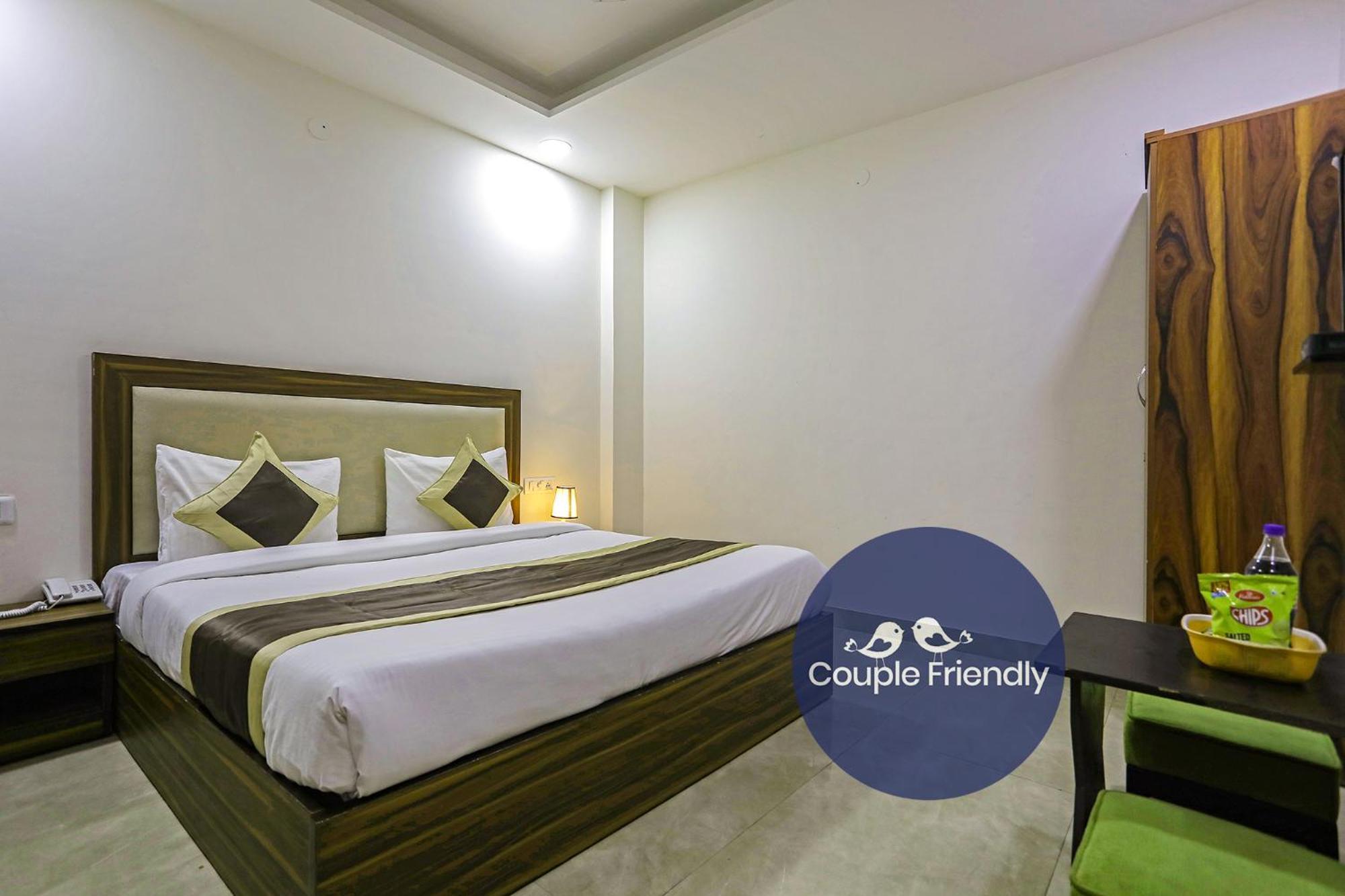 Fabhotel White House Bnb - Nr Yashobhoomi Convention Centre Delhi Kültér fotó